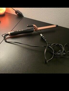 Kipozi hair curler with rose gold barrel